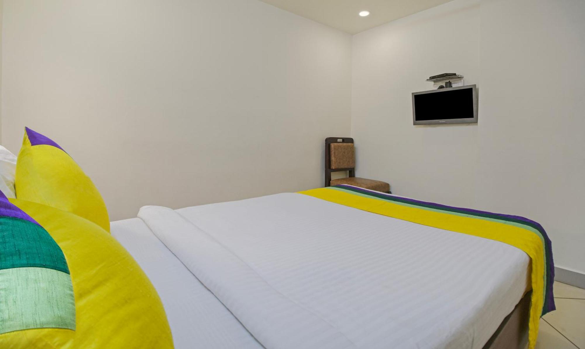 Itsy Hotels N Square Виджаявада Экстерьер фото